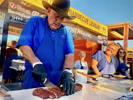 Dallas Bourb’N’Que Block Party Features America’s Best Pitmasters